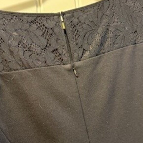 Talbots Luxe Ponte Lace‑Sleeve Dress – Size 14P • Black • Excellent Condition - Picture 4 of 4